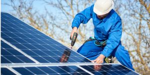 Installation Maintenance Panneaux Solaires Photovoltaïques à Sommauthe
